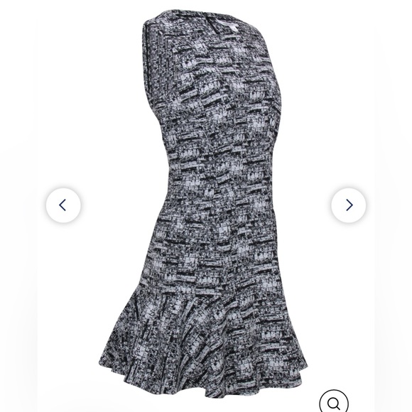 Diane Von Furstenberg Black Flare Dress - Size 6 - Picture 1 of 5